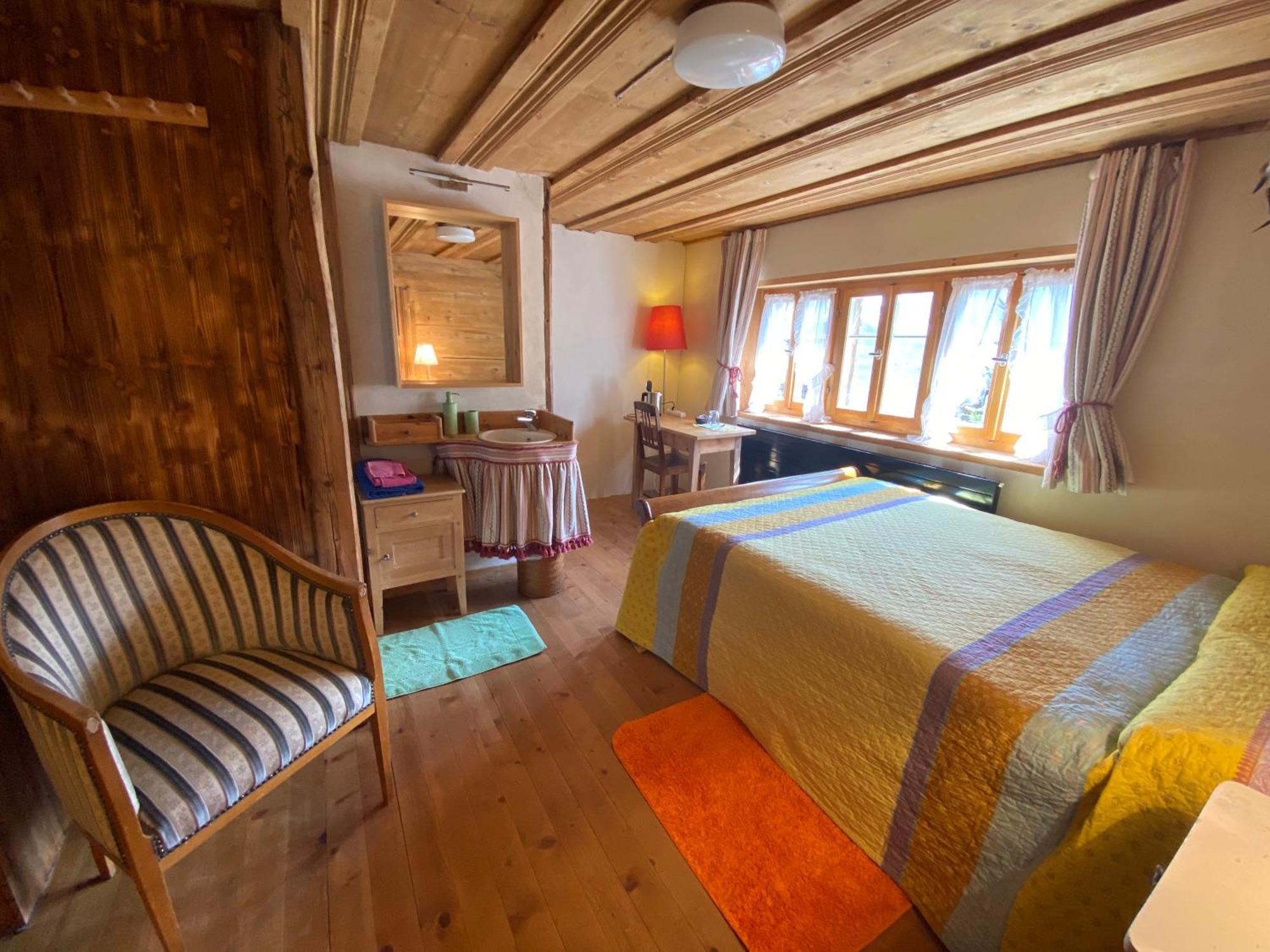 Casa Vegana Bed and Breakfast Trun Exteriör bild