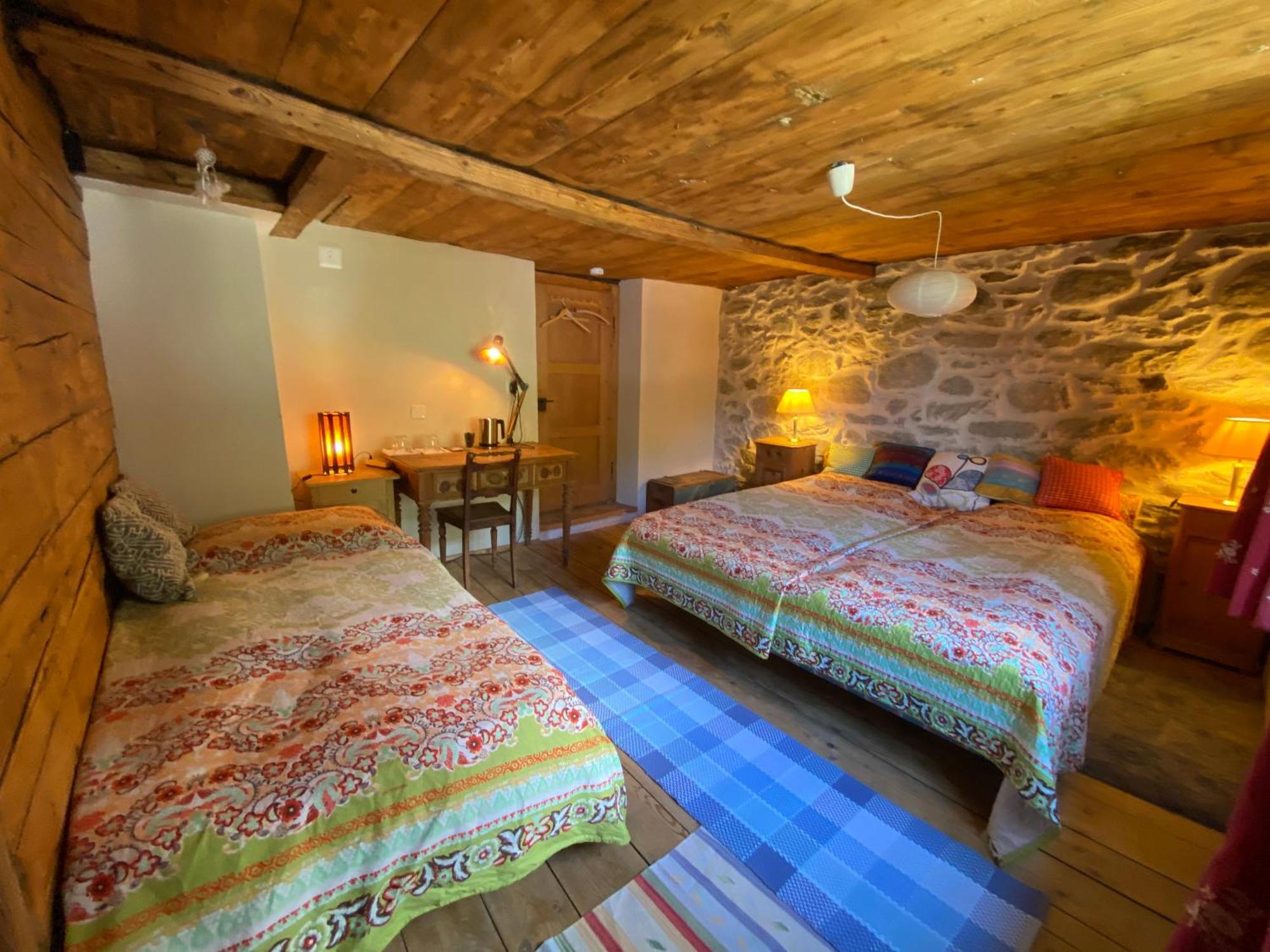 Casa Vegana Bed and Breakfast Trun Exteriör bild